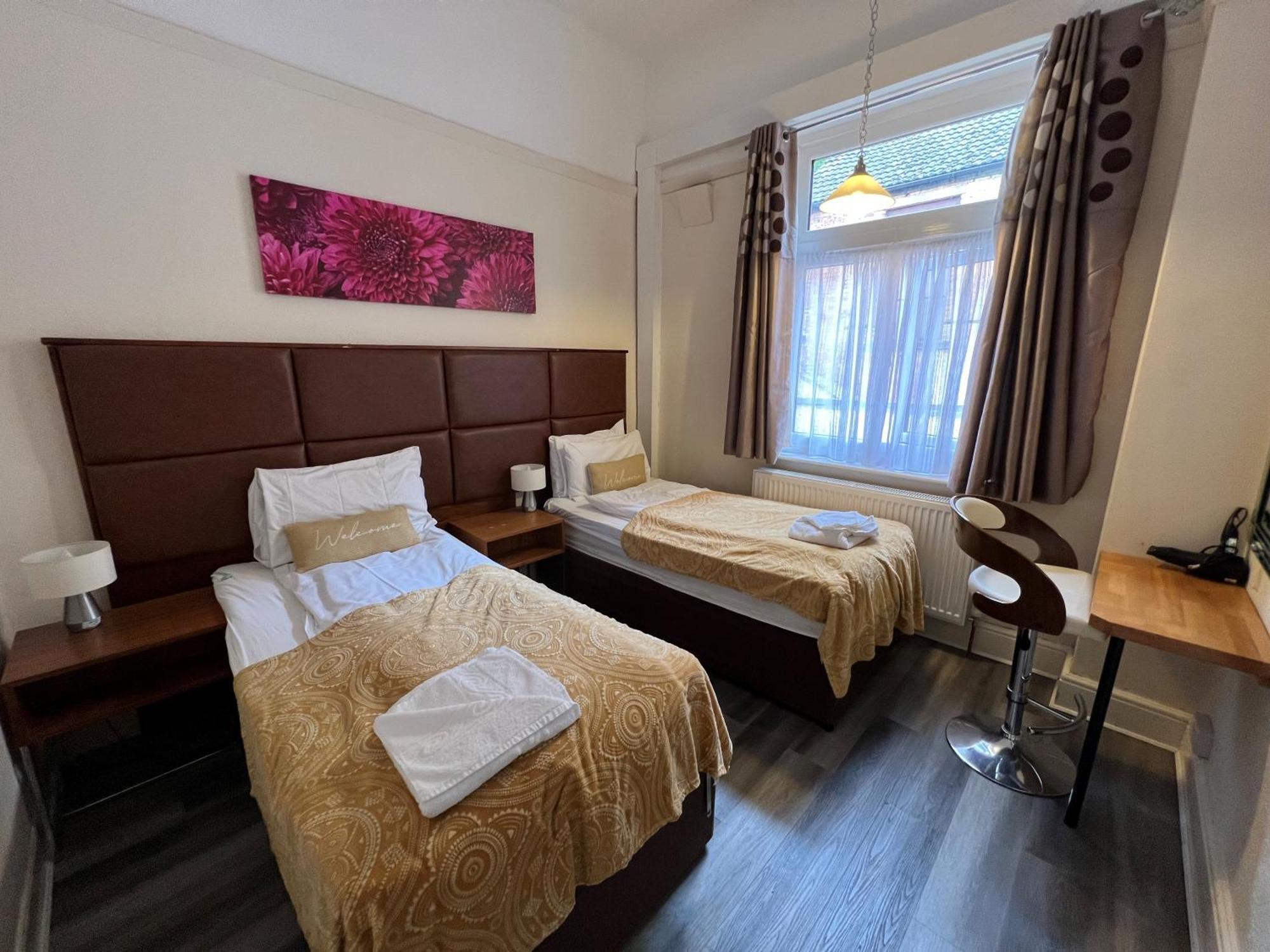 The George Centre Apartment Matlock  Ngoại thất bức ảnh