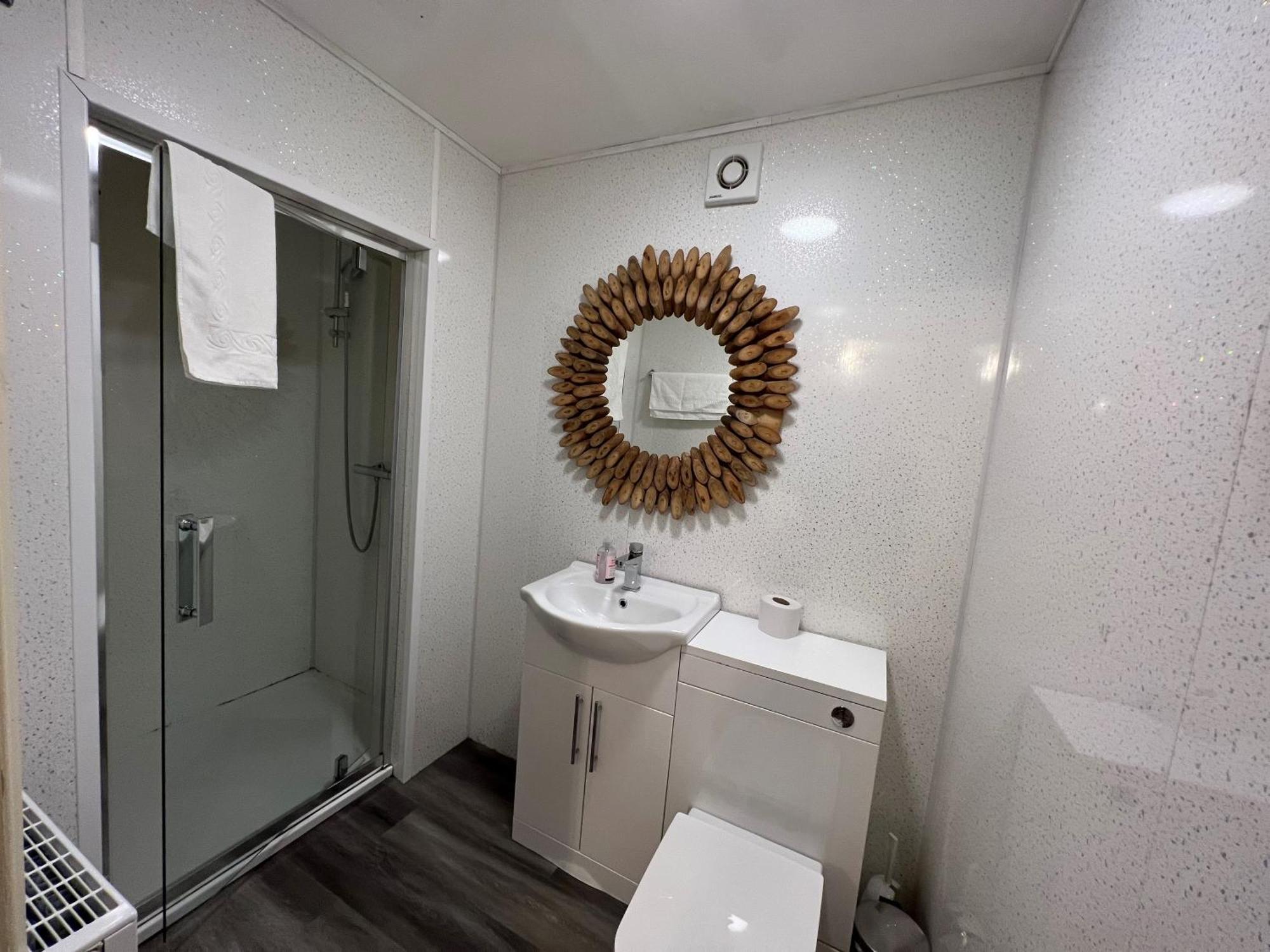 The George Centre Apartment Matlock  Ngoại thất bức ảnh